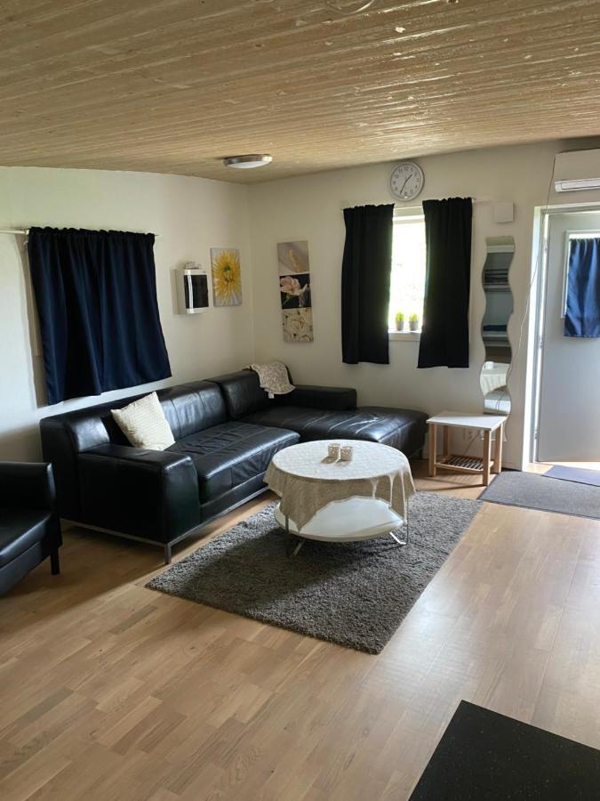 Apartament Idyliska Boende Mitt Pa Oeland Färjestaden Zewnętrze zdjęcie